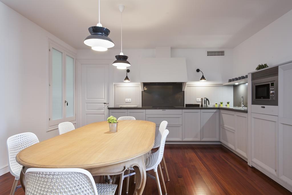 Milton House Gran Via Apartment บาร์เซโลนา ภายนอก รูปภาพ