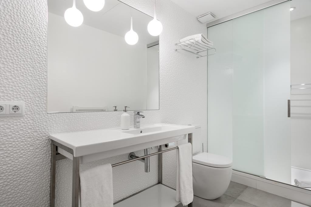 Milton House Gran Via Apartment บาร์เซโลนา ภายนอก รูปภาพ